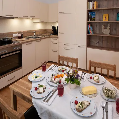 Brunner - Im Hühnerhotel Apartamento Unterkolbnitz