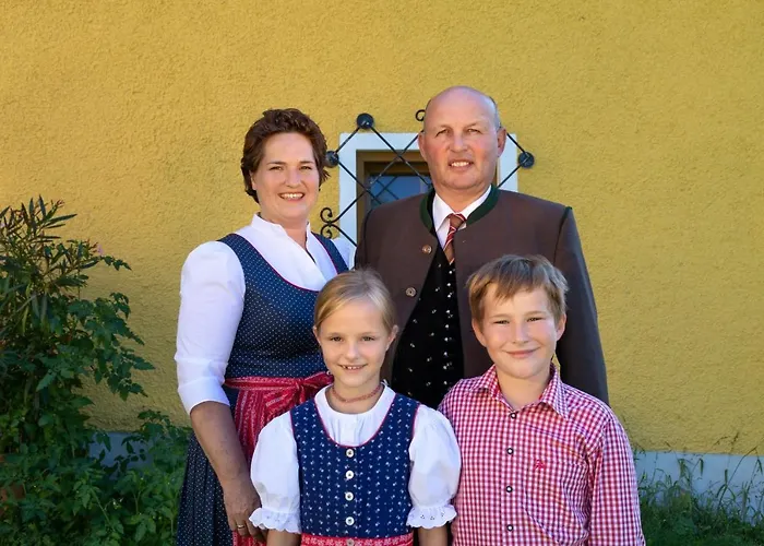 Brunner - Im Hühnerhotel 3*