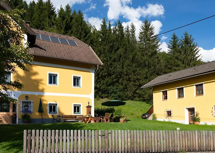 Apartment Brunner - Im Hühnerhotel Unterkolbnitz