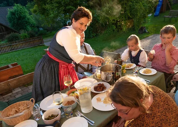 Brunner - Im Hühnerhotel Unterkolbnitz