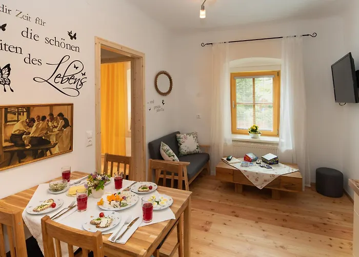 Brunner - Im Hühnerhotel 3*